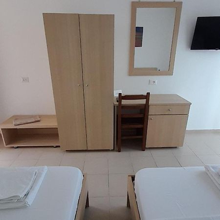 Elite 2 Kosta Hotel Dhërmi Kültér fotó