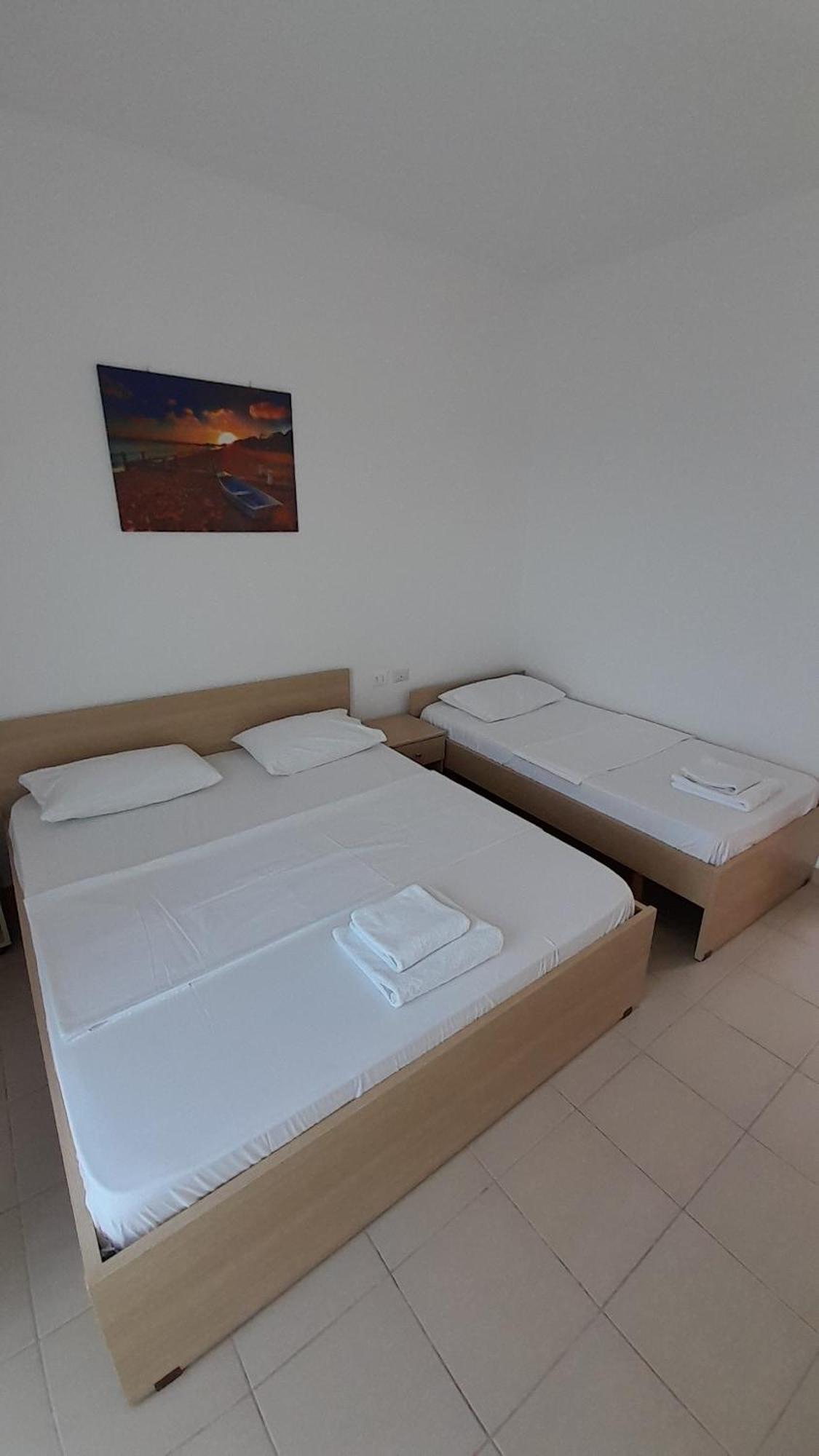 Elite 2 Kosta Hotel Dhërmi Kültér fotó