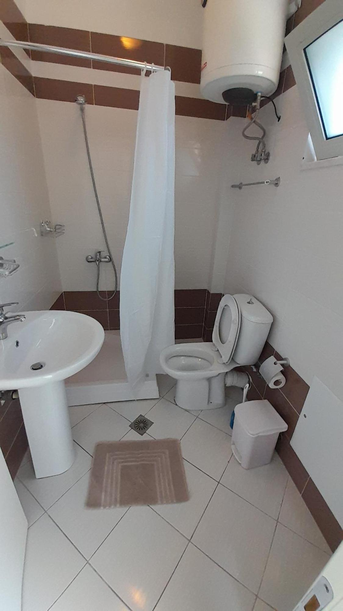 Elite 2 Kosta Hotel Dhërmi Kültér fotó