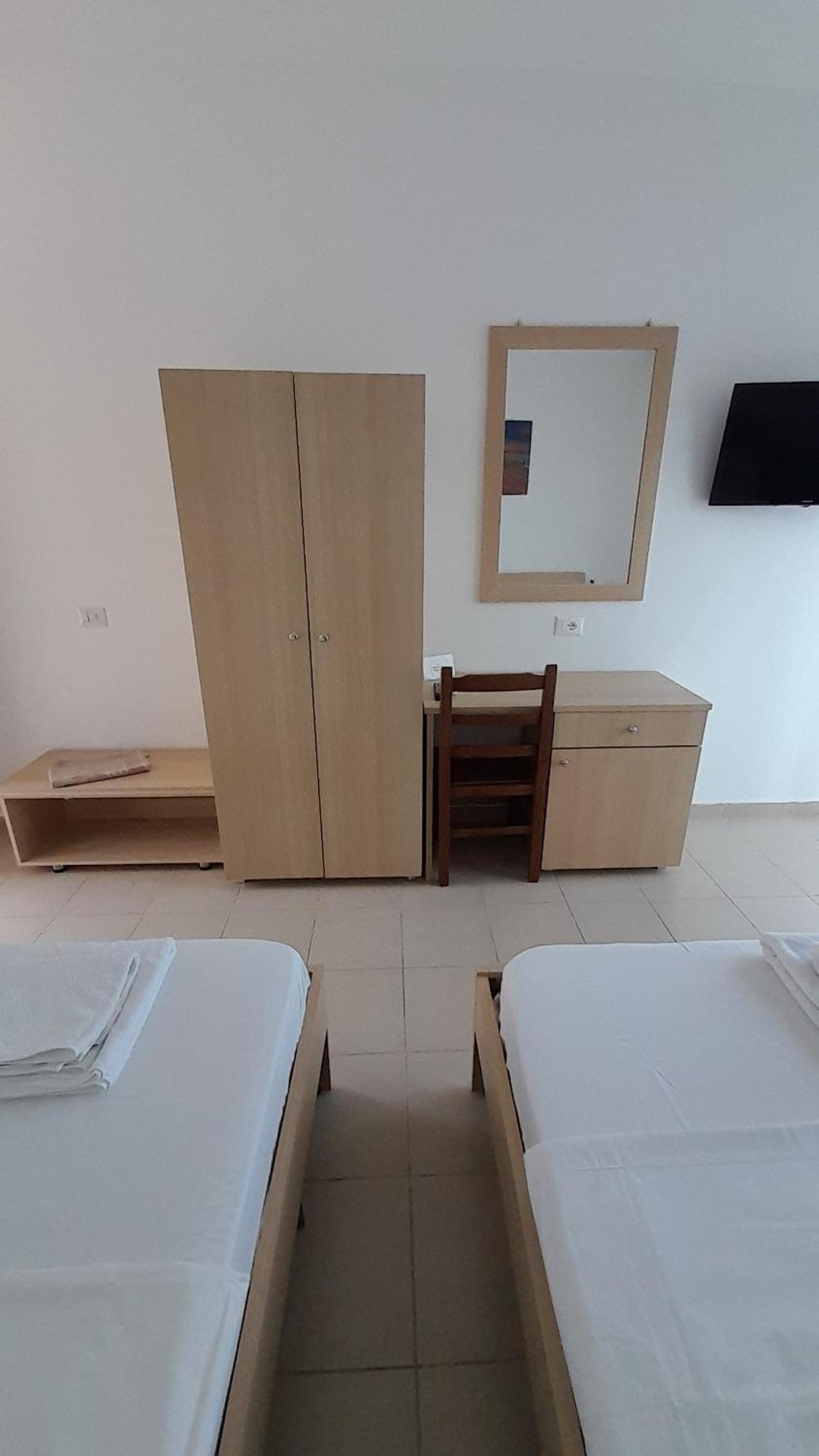 Elite 2 Kosta Hotel Dhërmi Kültér fotó