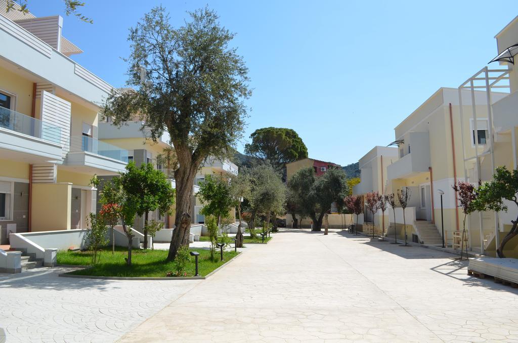 Elite 2 Kosta Hotel Dhërmi Kültér fotó